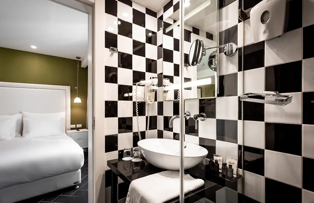 Harmony Hotel-1
